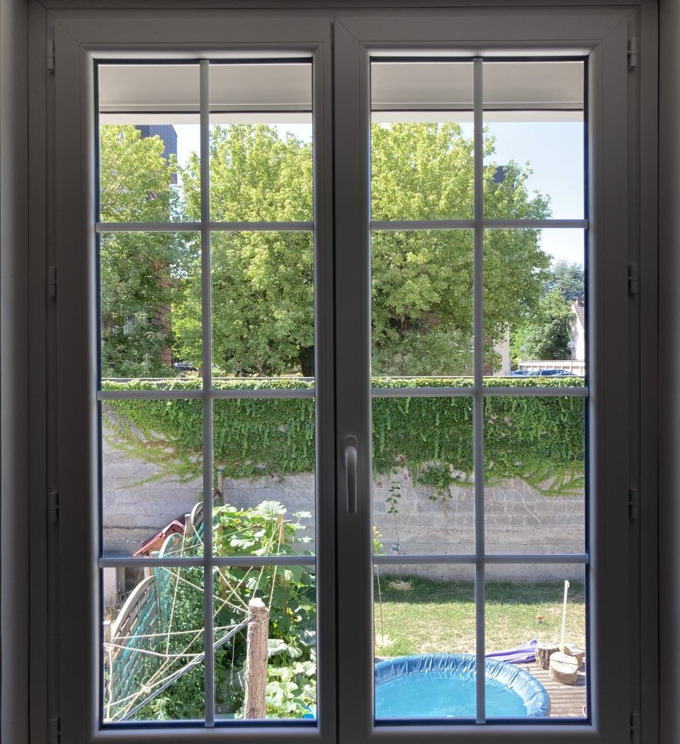 Isopen - Ouverture S ® Fenetres - Volets Roulants - Porte d'entrée - Portail - Pergolas - Porte de Garage - Garde corps 3